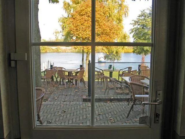 Veerhuys Tante Jet Inn 3*